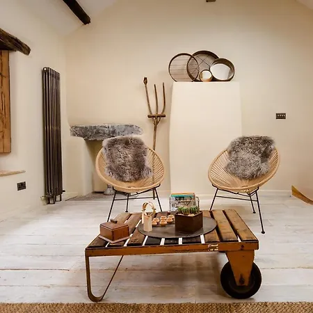 Tatil Evi Loveday